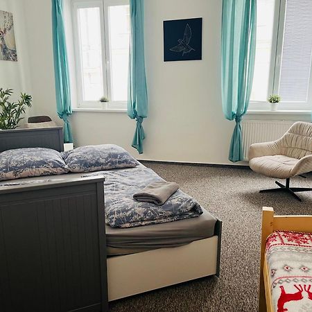 Apartma Luxura 德辛 外观 照片