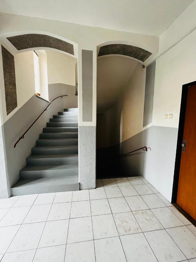 Apartma Luxura 德辛 外观 照片