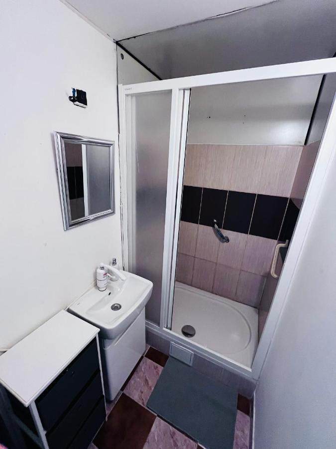 Apartma Luxura 德辛 外观 照片