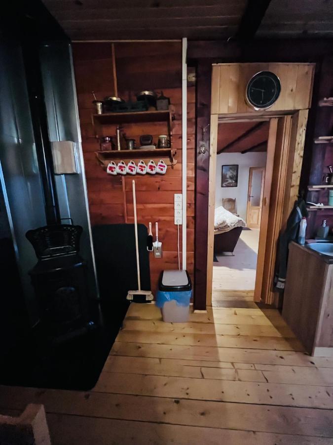 Apartma Luxura 德辛 外观 照片