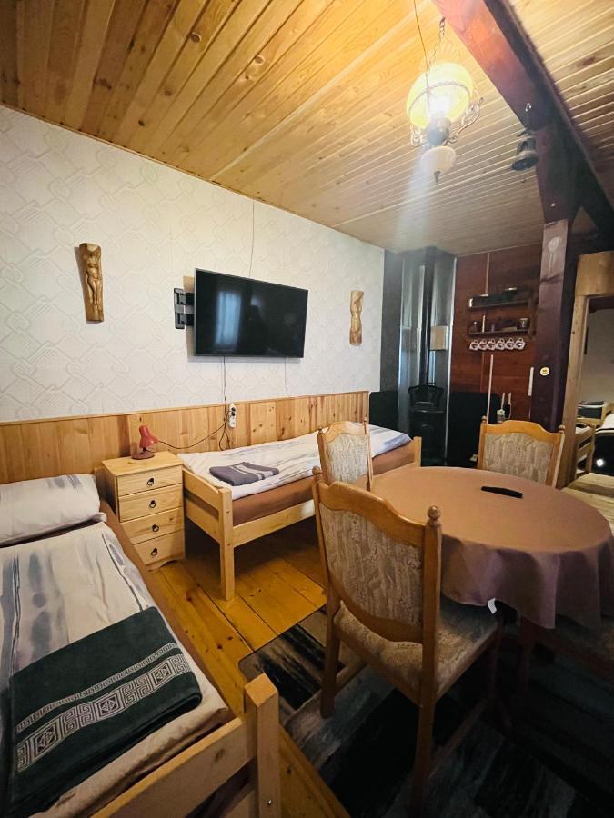 Apartma Luxura 德辛 外观 照片