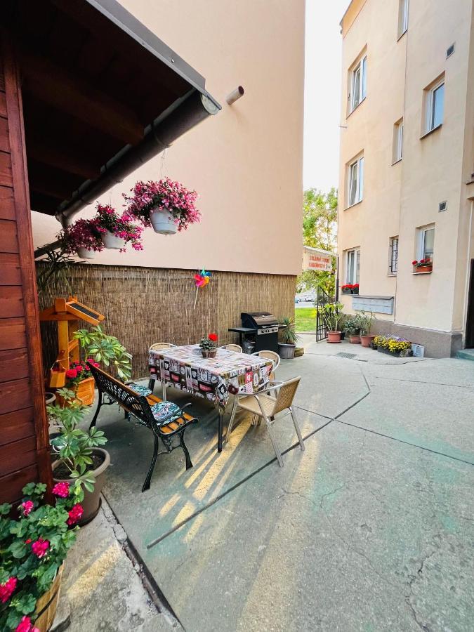 Apartma Luxura 德辛 外观 照片