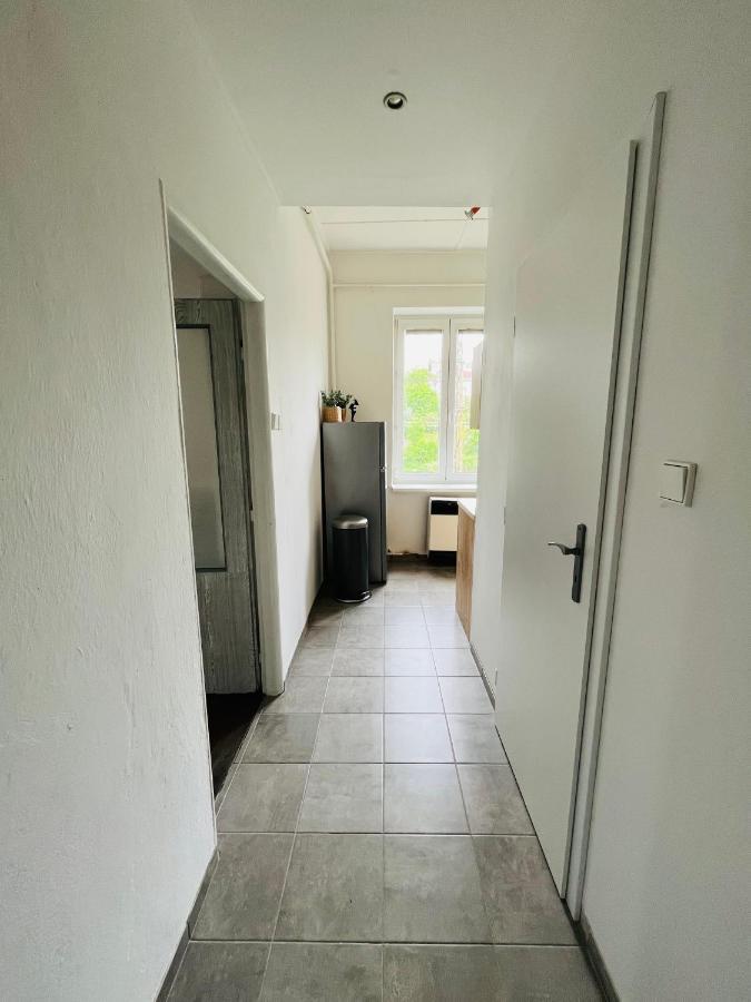 Apartma Luxura 德辛 外观 照片