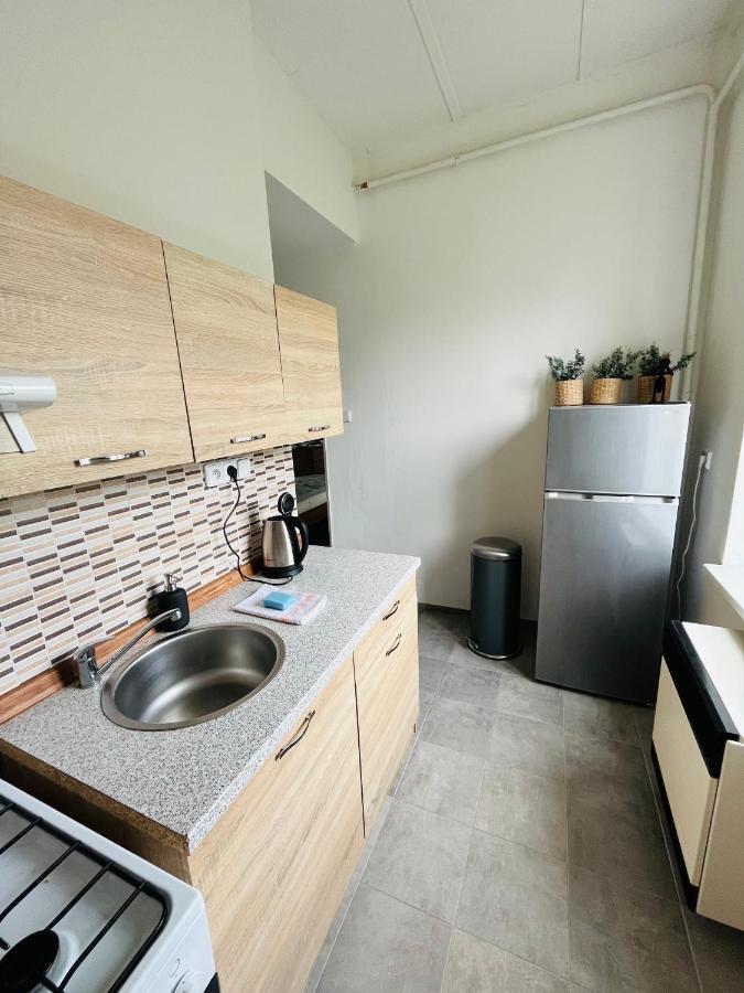 Apartma Luxura 德辛 外观 照片