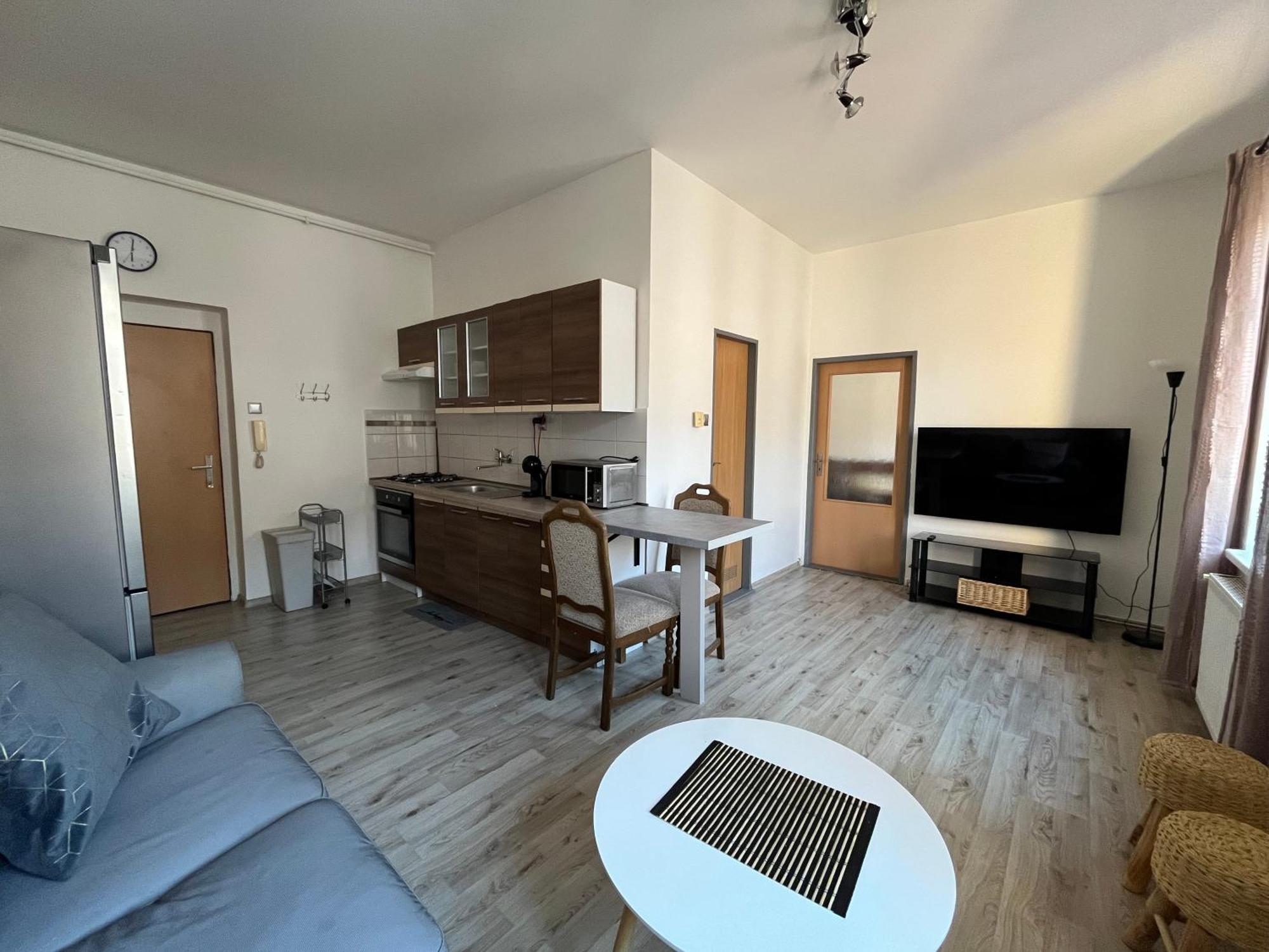 Apartma Luxura 德辛 外观 照片