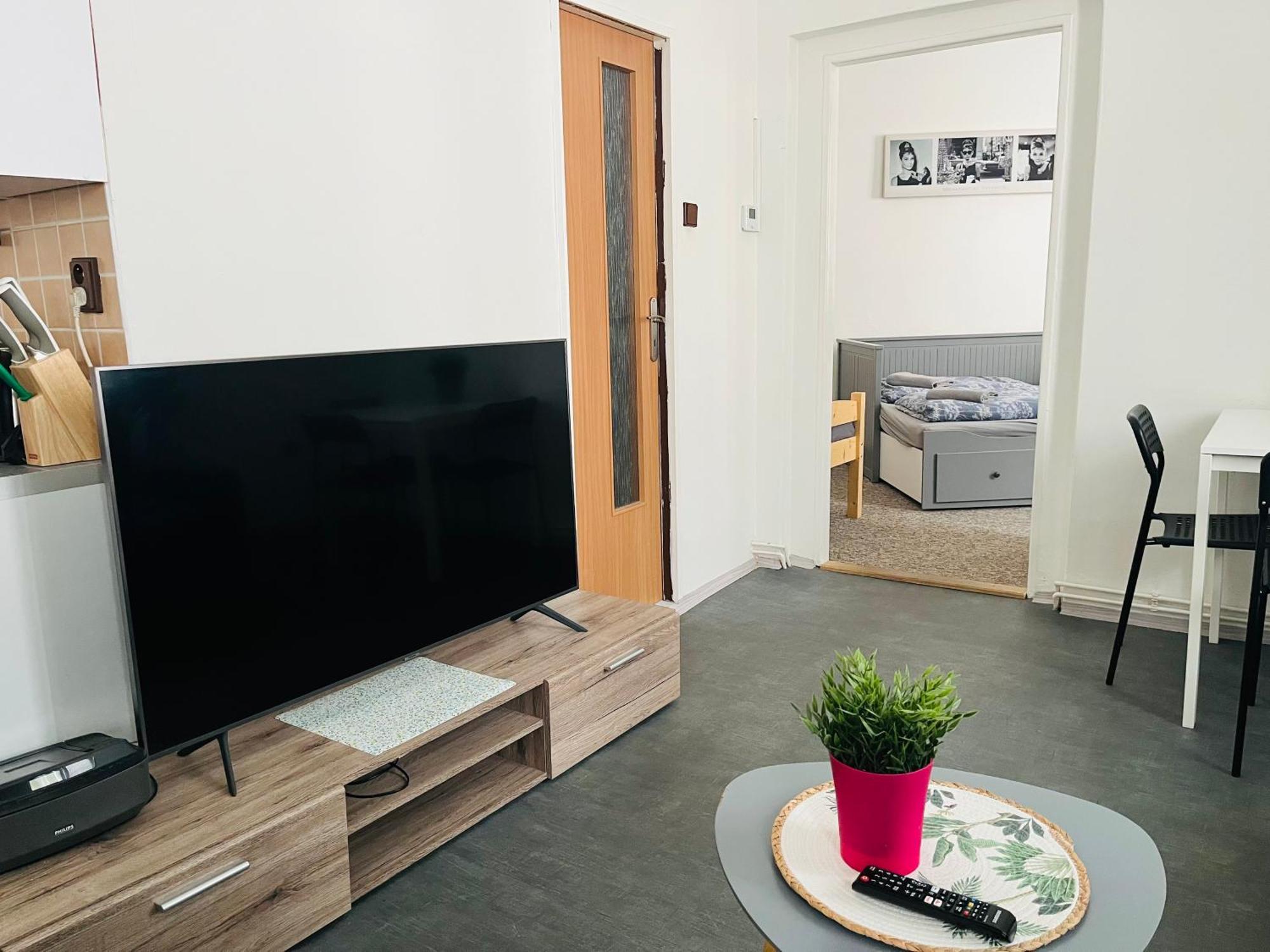 Apartma Luxura 德辛 外观 照片