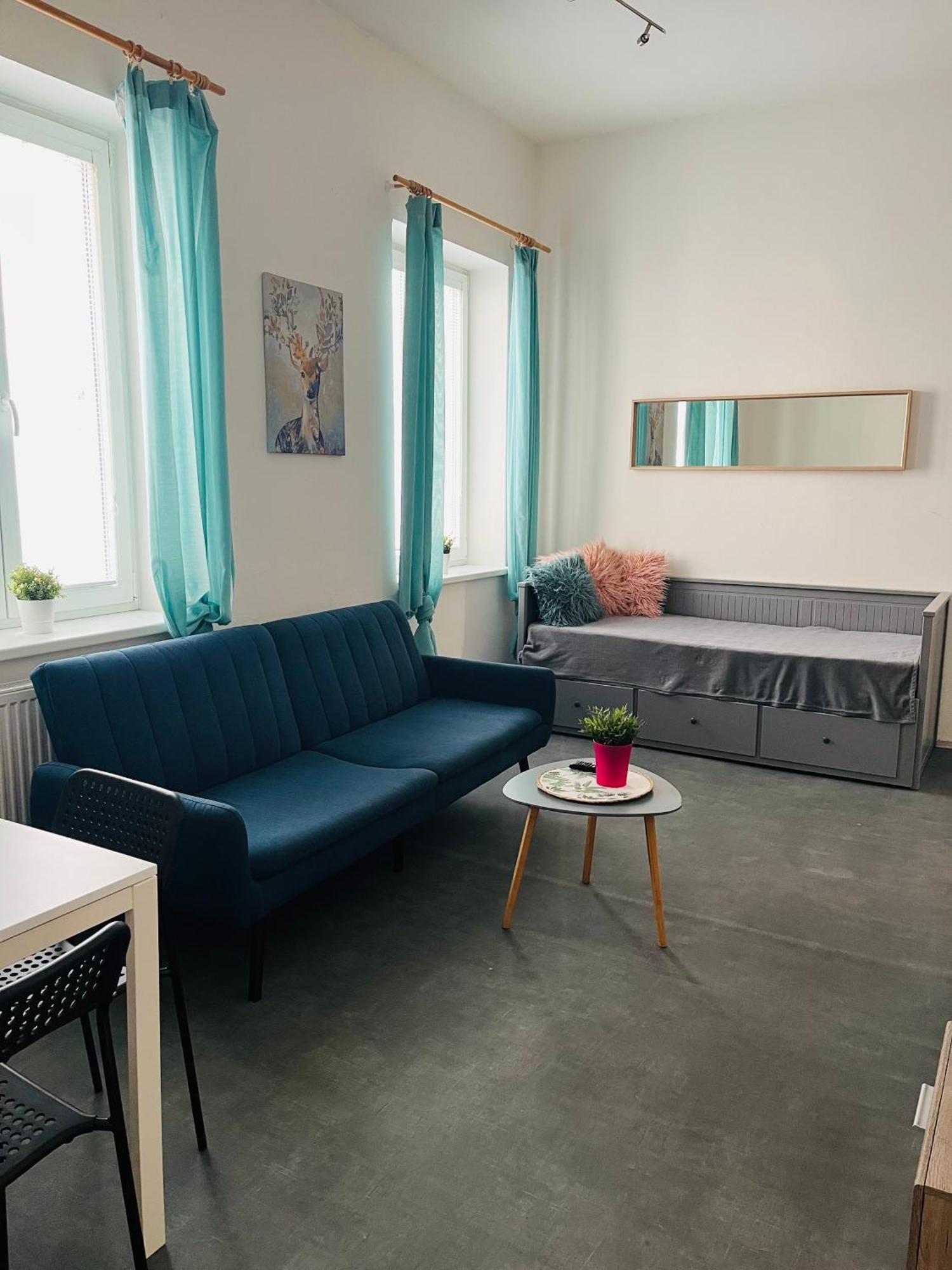 Apartma Luxura 德辛 外观 照片